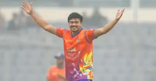 ইএসপিএন ক্রিকইনফো অ্যাওয়ার্ডস: ফ্রাঞ্চাইজি টি-টোয়েন্টি লিগে সেরা বোলার তাসকিন